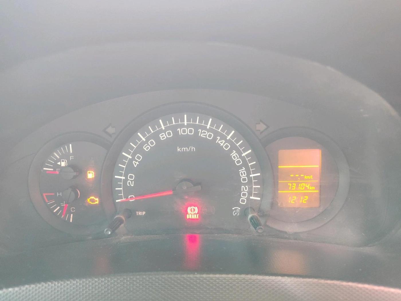 2015 Maruti Swift Dzire LXI, CNG, Manual, 74,000 km, interior