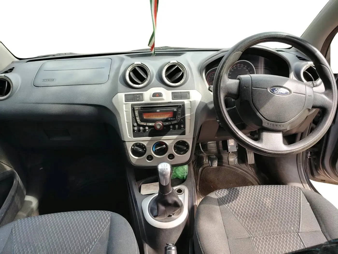 2012 Ford Figo ZXI 1.4 DIESEL, Diesel, Manual, 93,340 km, interior