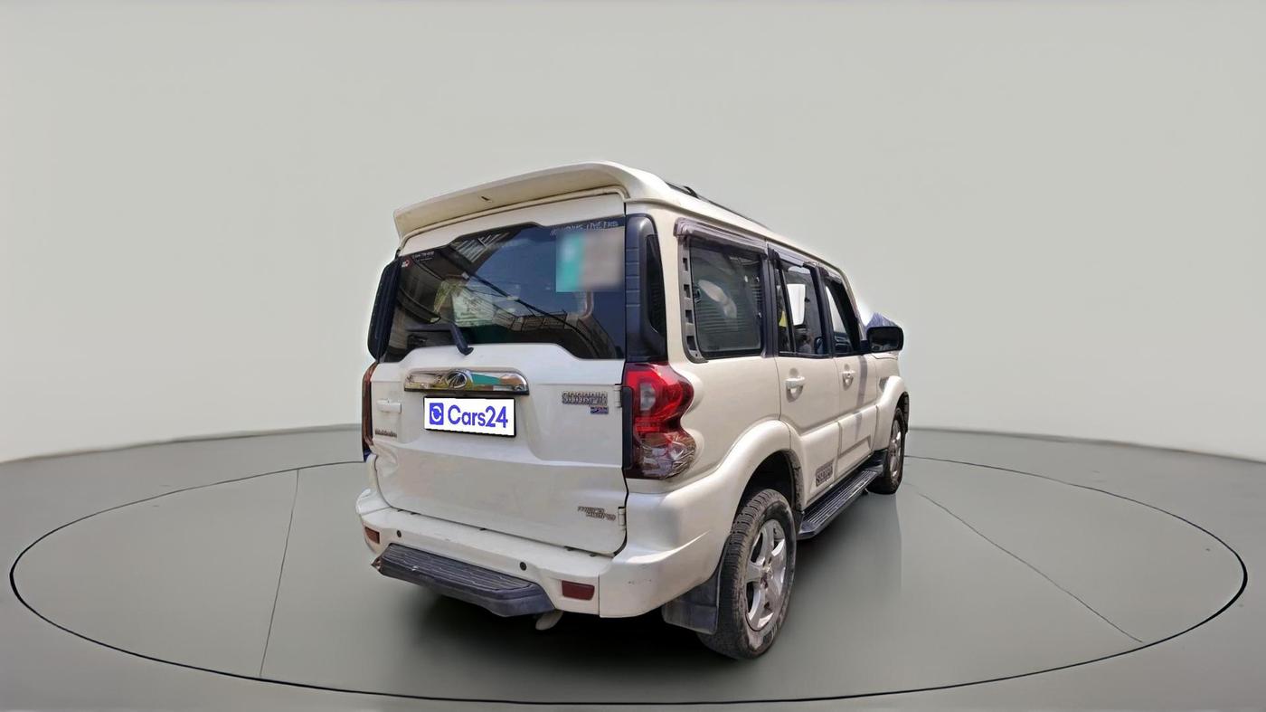 2018 Mahindra Scorpio S11 2WD, Diesel, Manual, 1,92,905 km, exterior