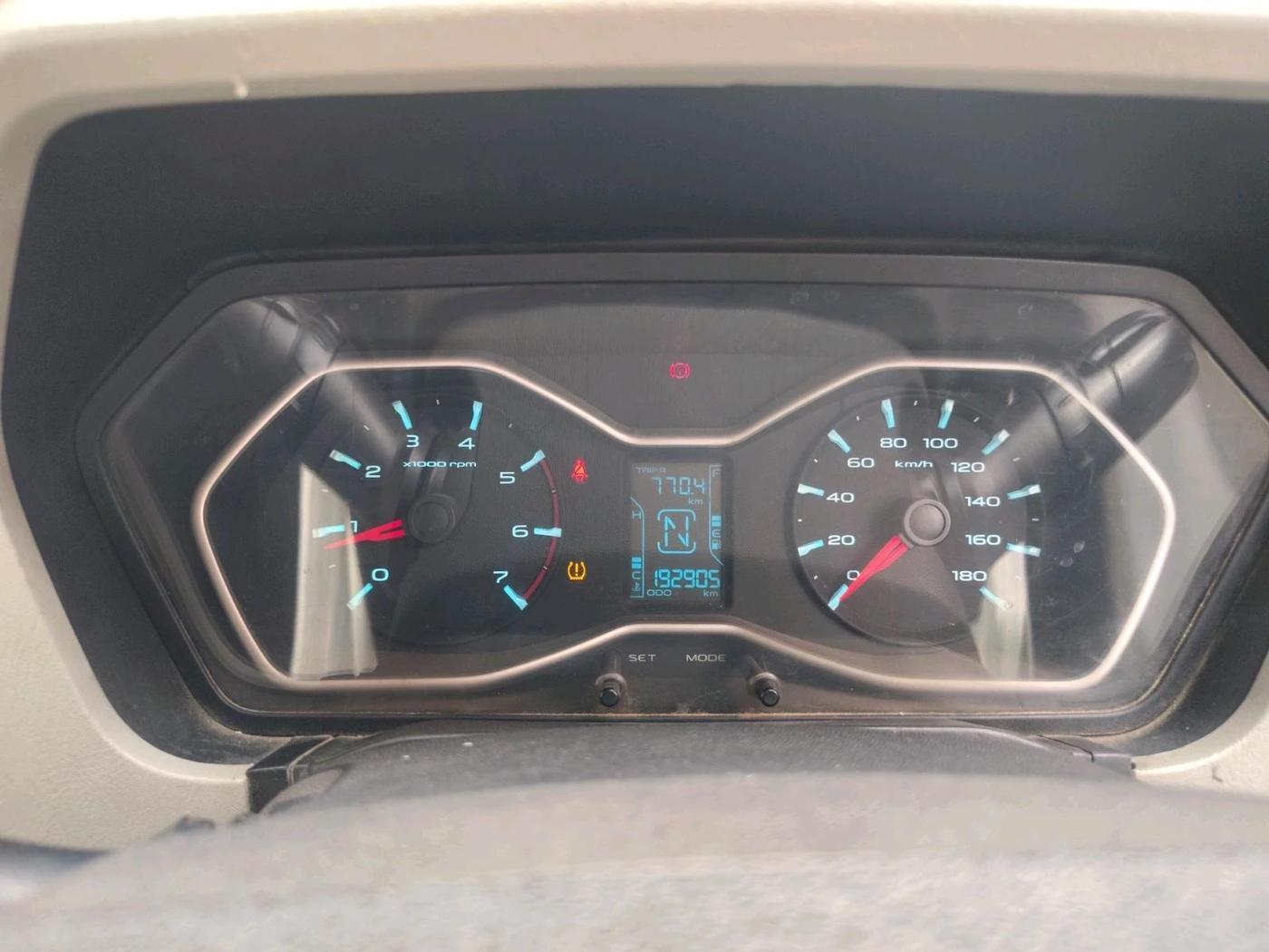 2018 Mahindra Scorpio S11 2WD, Diesel, Manual, 1,92,905 km, interior