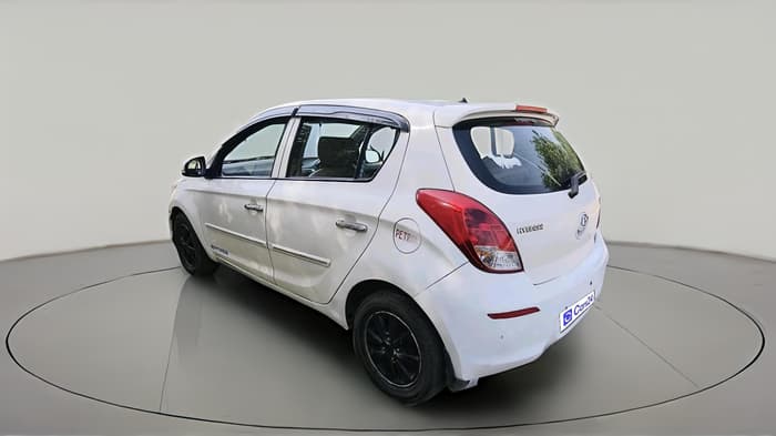 2012 Hyundai i20 ASTA 1.2, CNG, Manual, 1,66,151 km, exterior