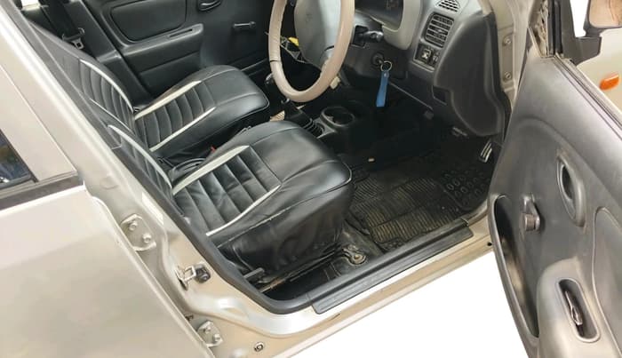 2011 Maruti Alto LX, CNG, Manual, 1,38,953 km, interior
