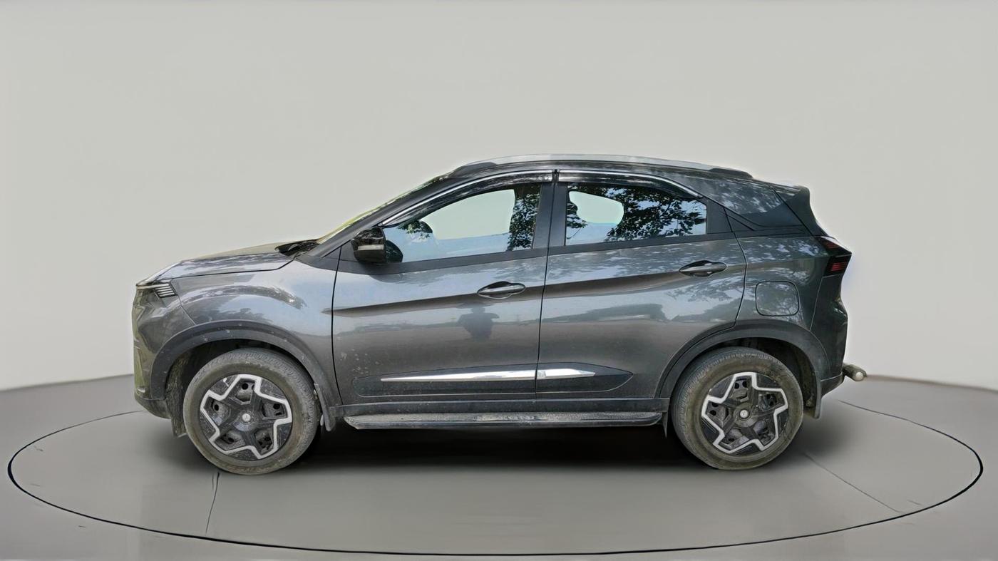 2025 Tata NEXON Pure S 1.2 iCNG, CNG, Manual, 32,341 km, exterior