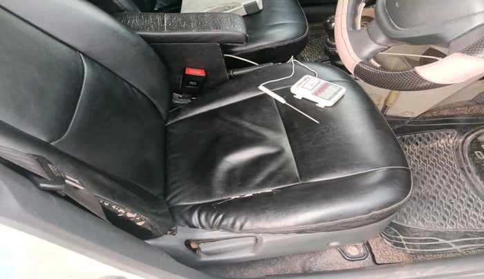 2016 Maruti Alto K10 LXI, CNG, Manual, 1,37,442 km, interior