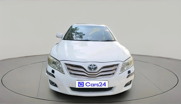2011 Toyota Camry W4 AT, Petrol, Automatic, 2,25,880 km, exterior