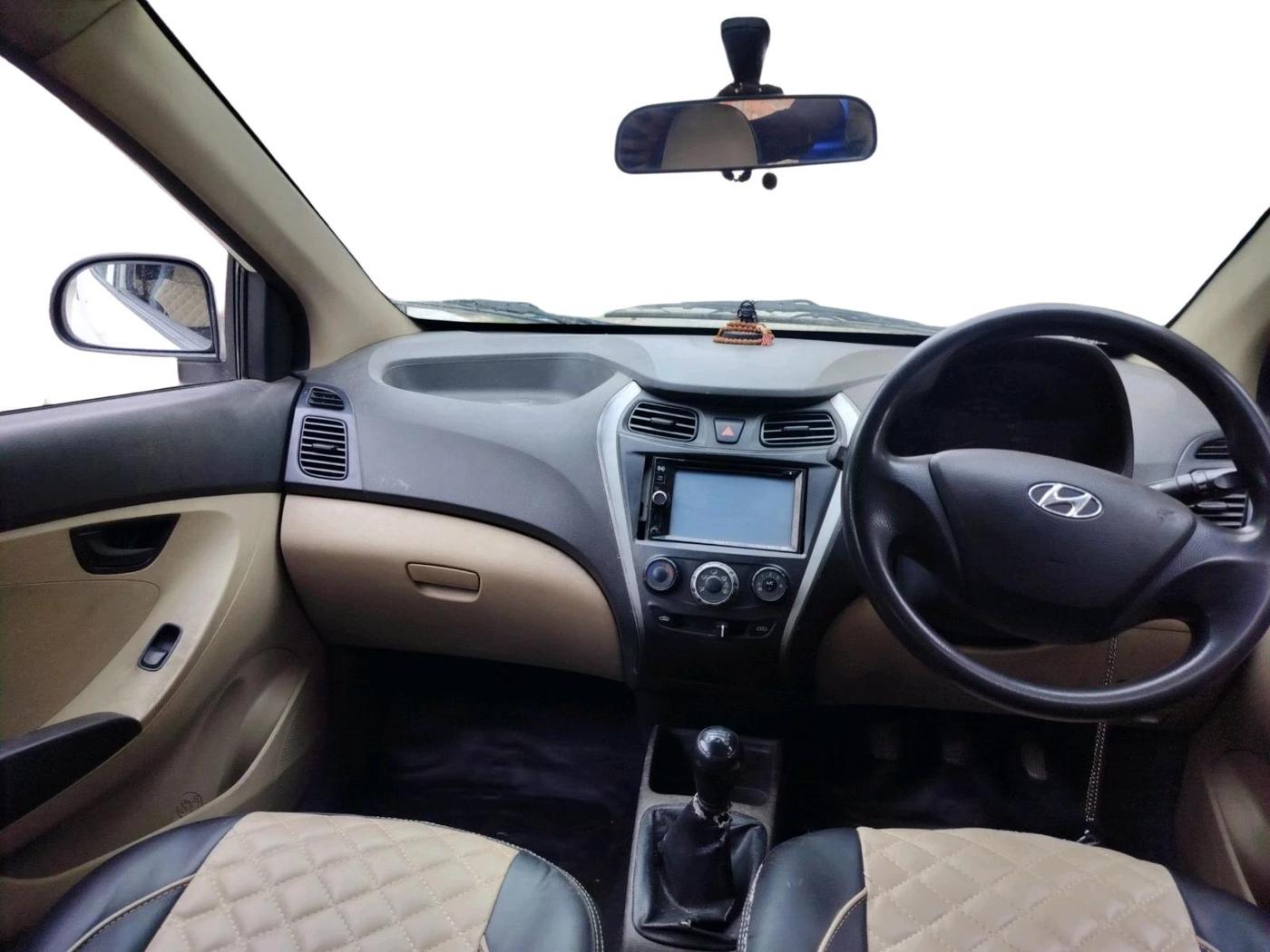 2012 Hyundai Eon ERA +, Petrol, Manual, 1,01,794 km, interior