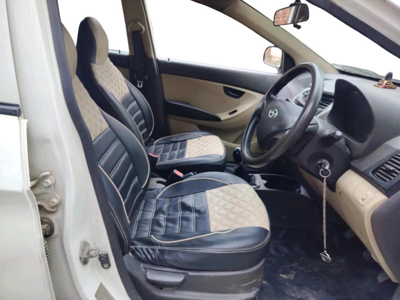 2012 Hyundai Eon ERA +, Petrol, Manual, 1,01,794 km, interior