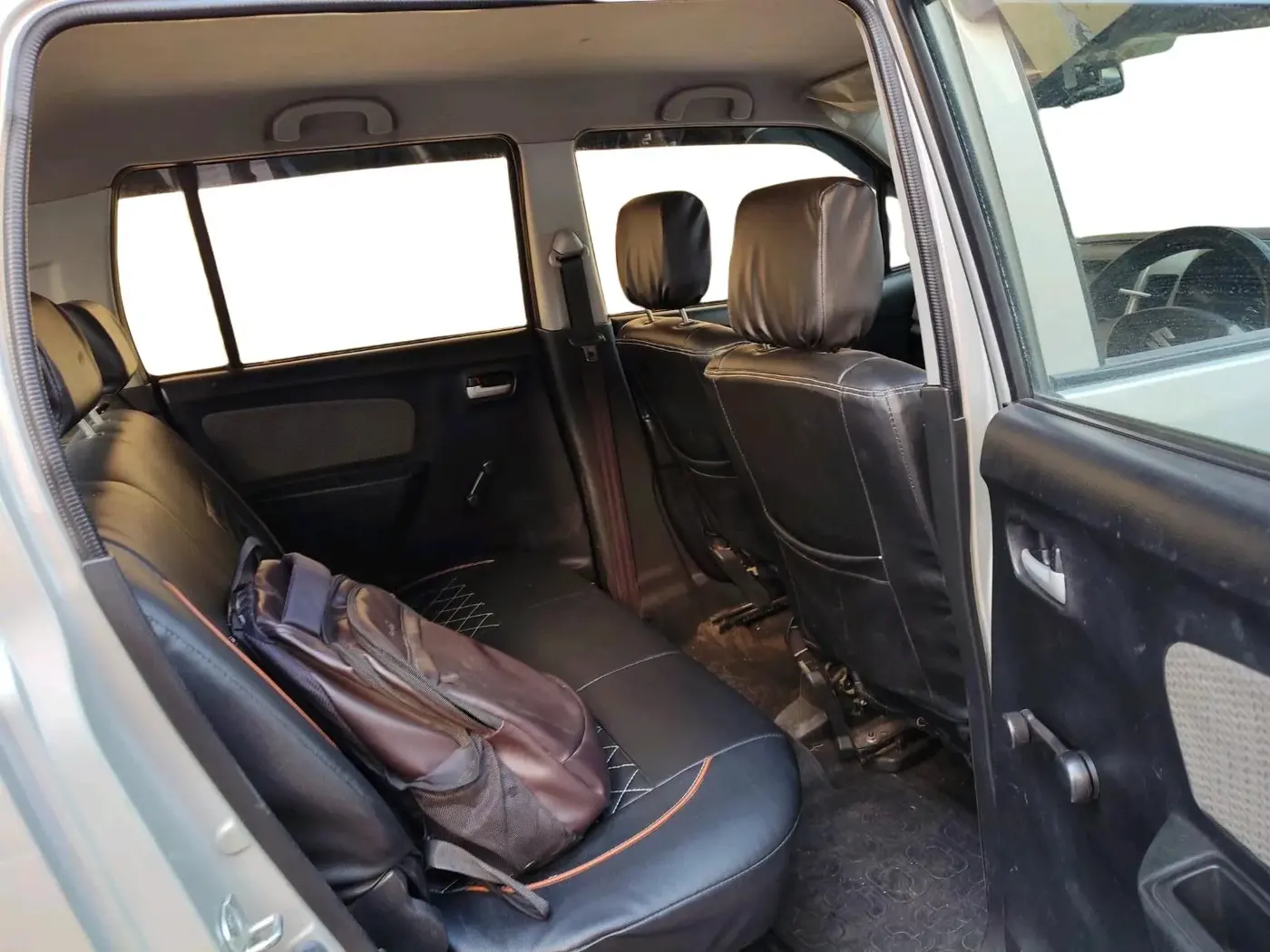 2015 Maruti Wagon R 1.0 LXI, Petrol, Manual, 65,159 km, interior