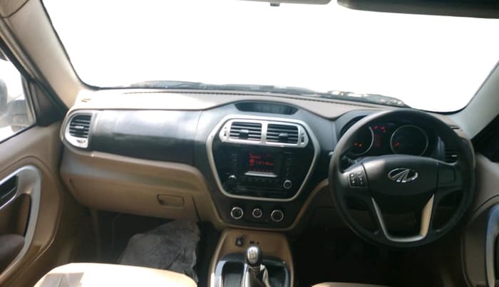 2016 Mahindra TUV300 T8, Diesel, Manual, 1,15,952 km, interior
