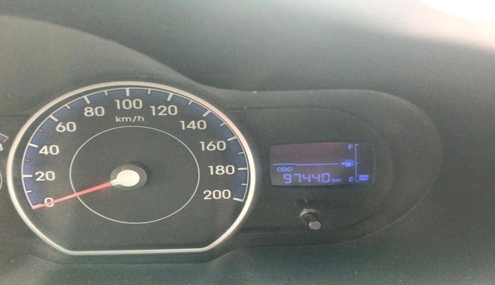 2011 Hyundai i10 MAGNA 1.2, Petrol, Manual, 97,440 km, interior