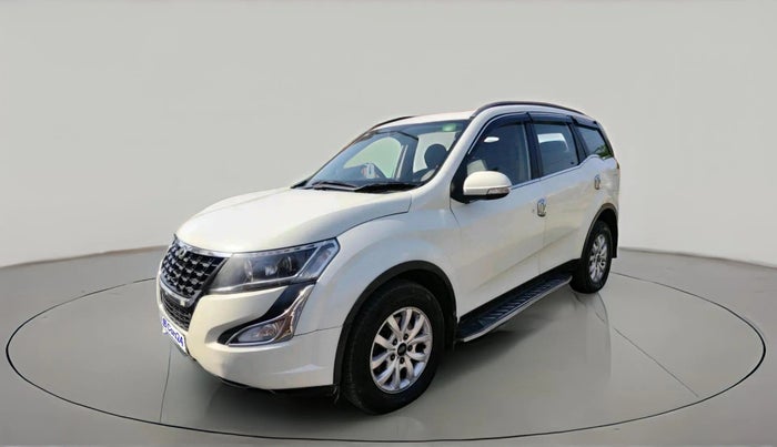 2018 Mahindra XUV500 W9, Diesel, Manual, 98,624 km, exterior