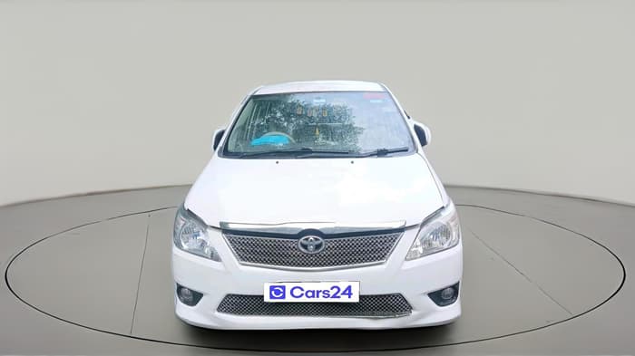 2014 Toyota Innova 2.5 G2 7STR, Diesel, Manual, 2,09,091 km, exterior