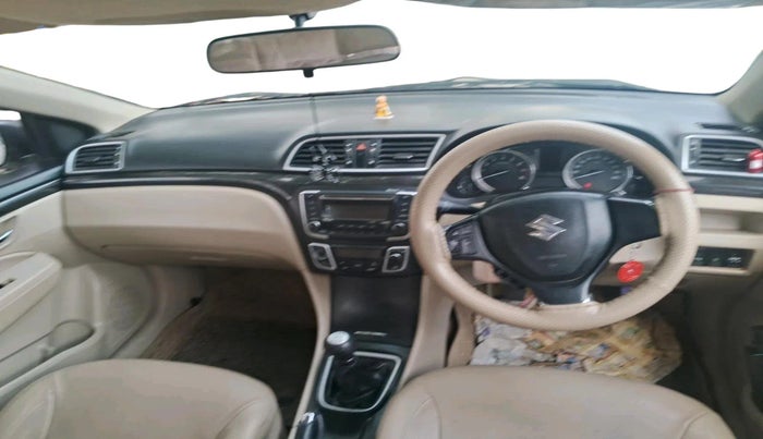2016 Maruti Ciaz VXI, Petrol, Manual, 60,618 km, interior