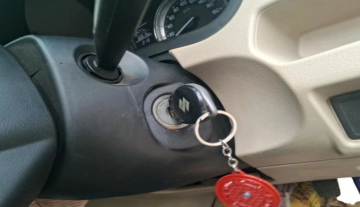 2016 Maruti Ciaz VXI, Petrol, Manual, 60,618 km, interior