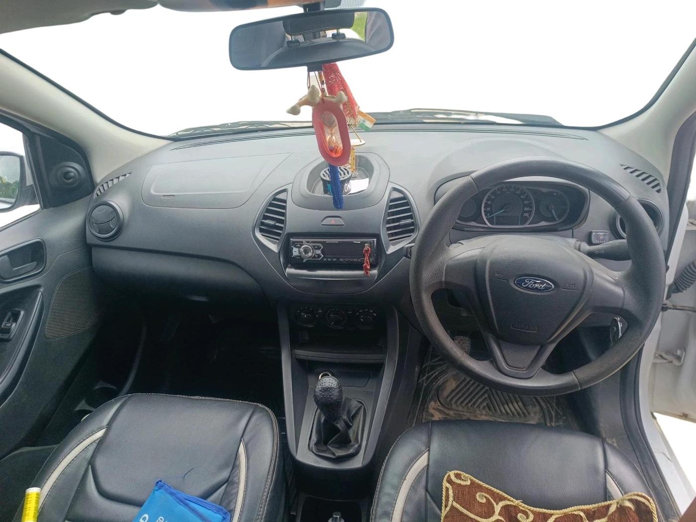 2016 Ford Figo Aspire AMBIENTE 1.2 PETROL, CNG, Manual, 69,493 km, interior
