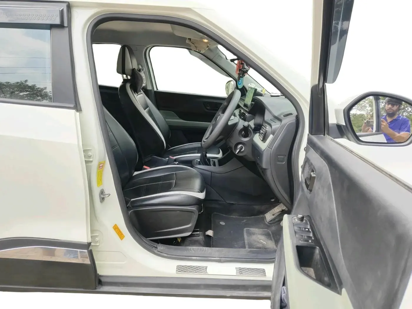 2024 Tata PUNCH ADVENTURE MT CNG , CNG, Manual, 21,003 km, interior