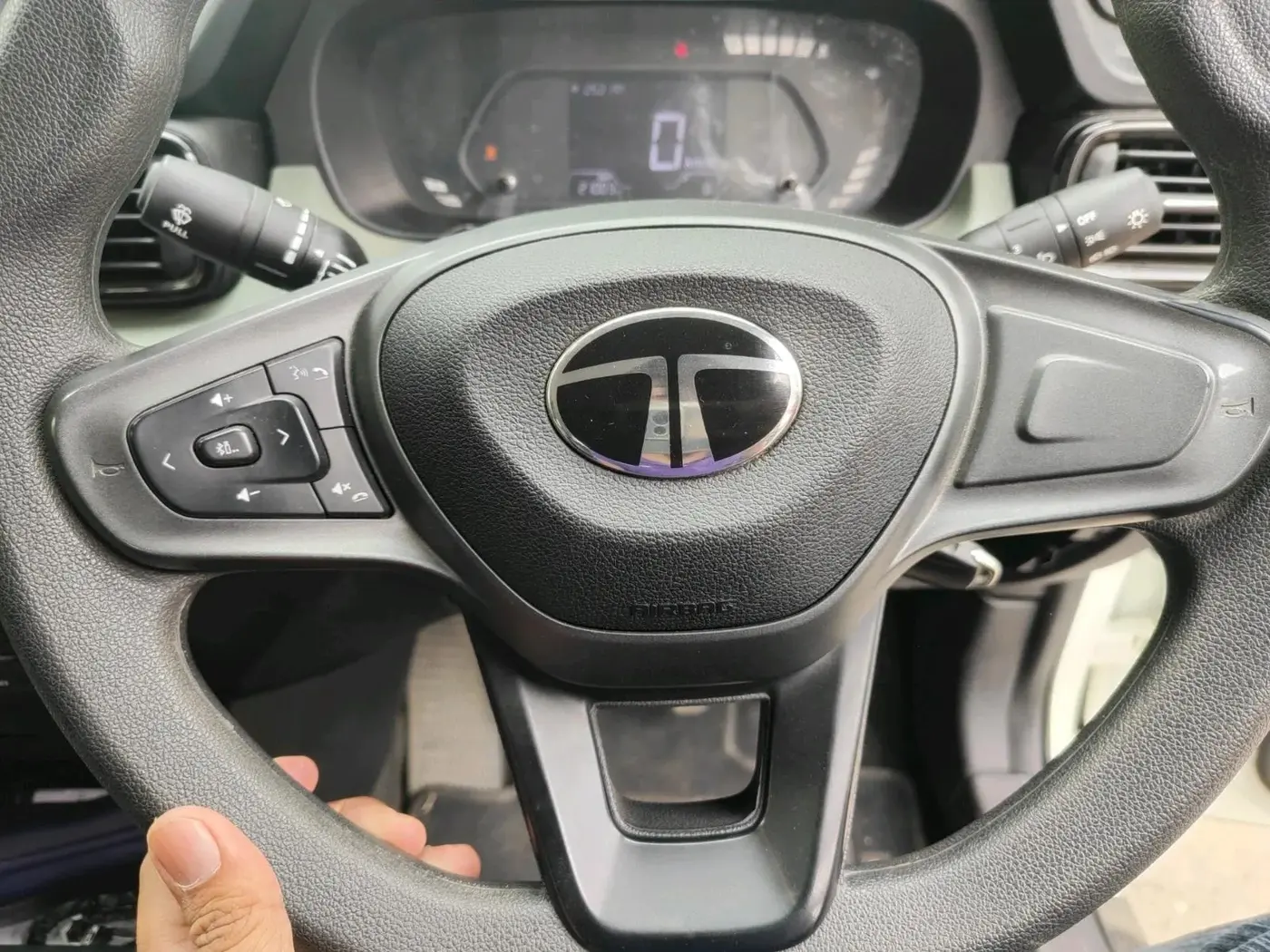 2024 Tata PUNCH ADVENTURE MT CNG , CNG, Manual, 21,003 km, interior