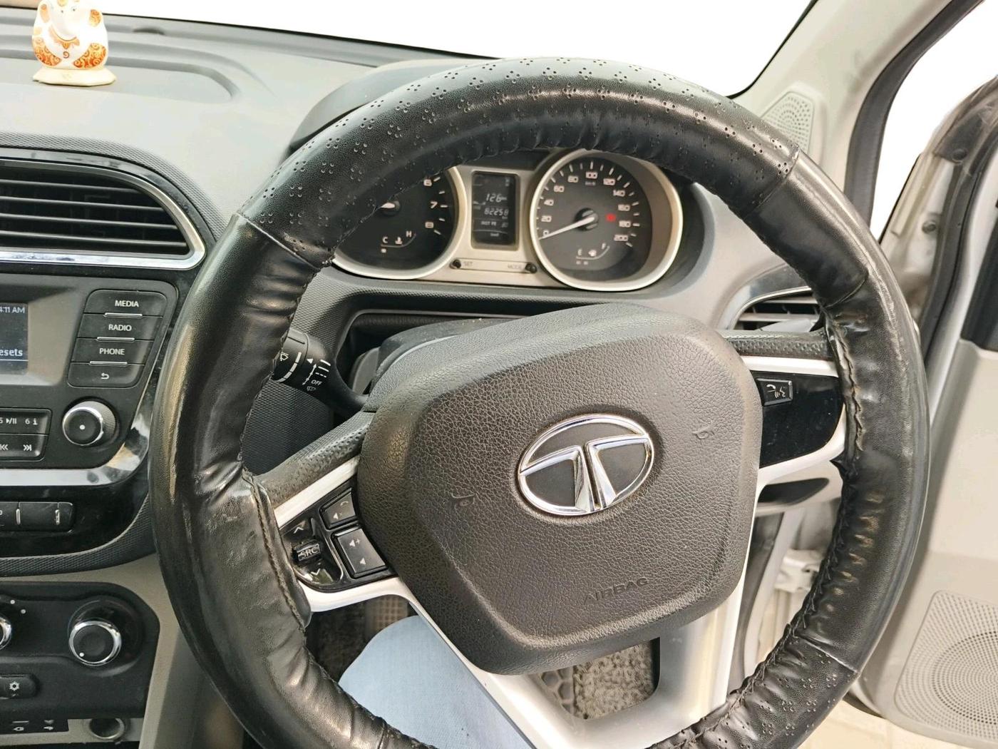 2016 Tata Tiago XZ DIESEL, Diesel, Manual, 82,258 km, interior