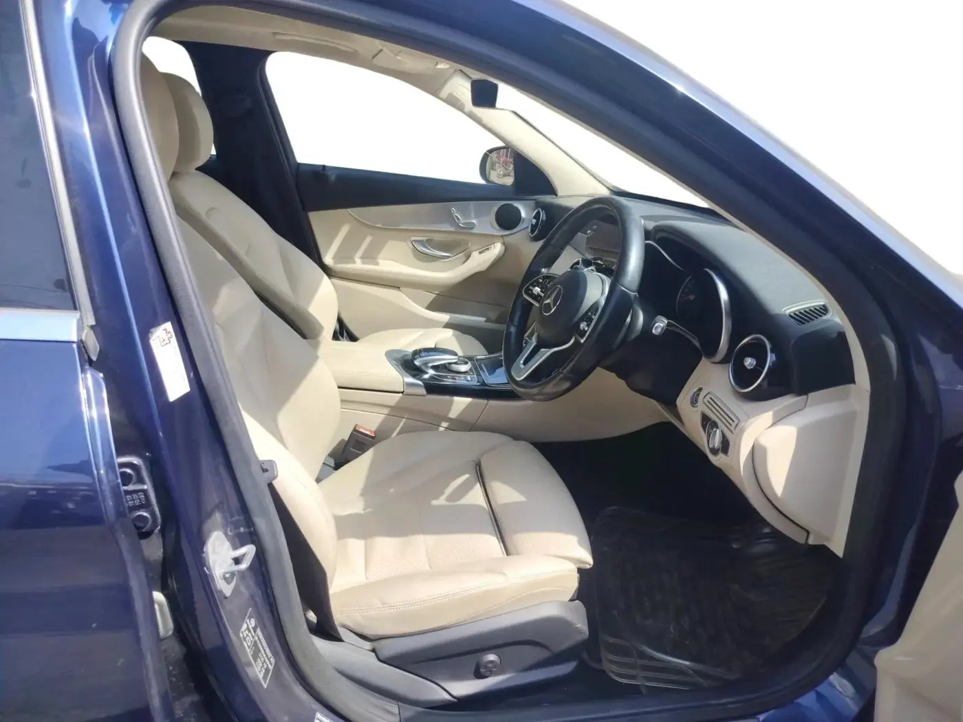 2020 Mercedes Benz C Class C 200 Progressive, Petrol, Automatic, 43,171 km, interior