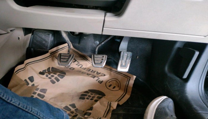 2024 Skoda SLAVIA AMBITION 1.0L TSI MT, Petrol, Manual, 18,868 km, interior