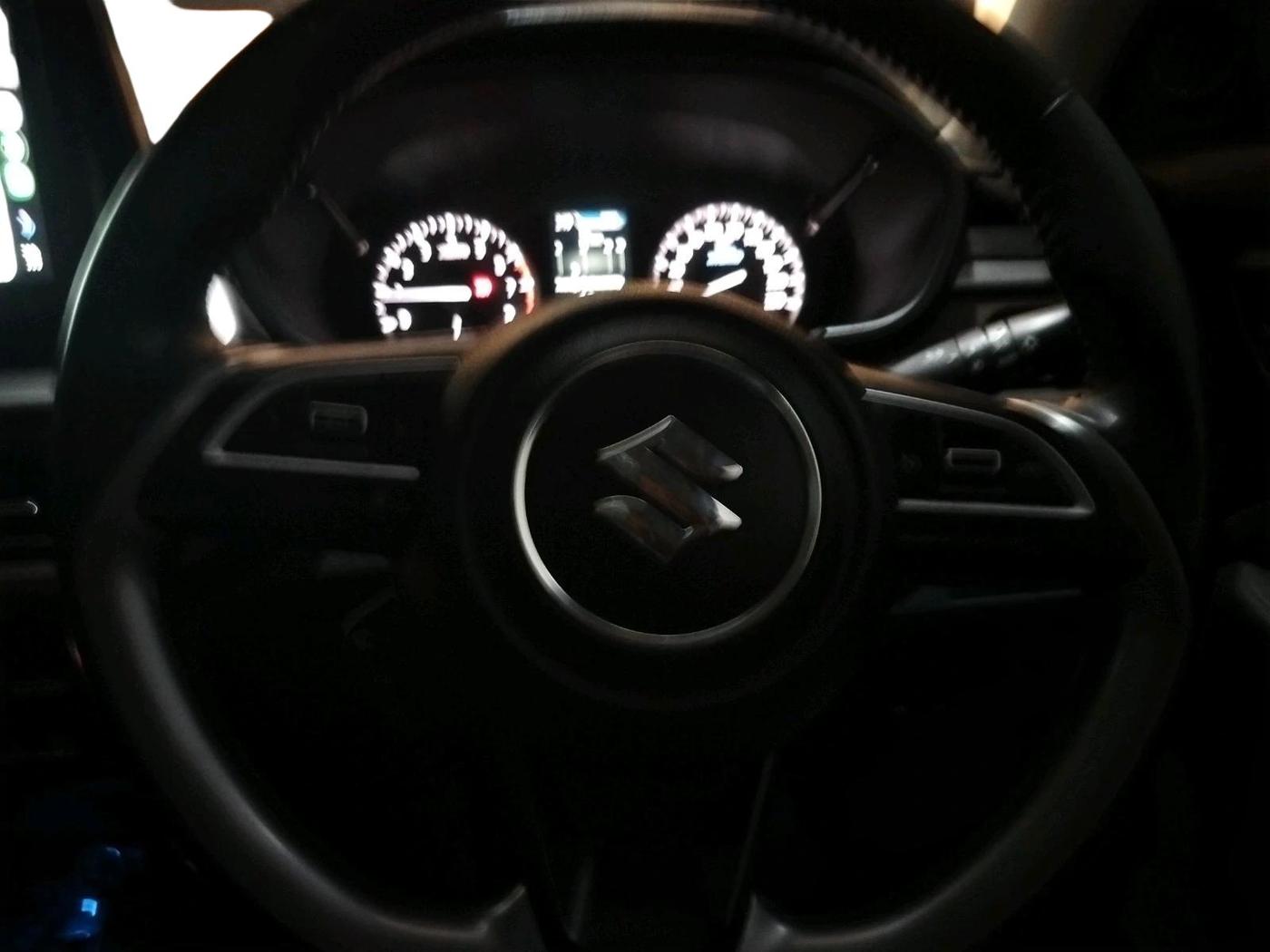 2024 Maruti BREZZA ZXI + SMART HYBRID, Petrol, Manual, 39,594 km, interior