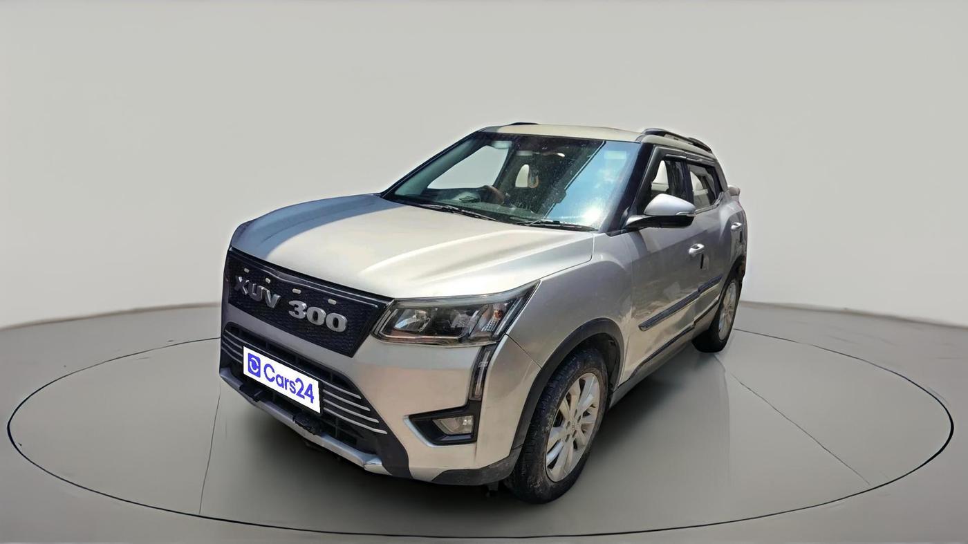2019 Mahindra XUV300 W8 1.5 DIESEL, Diesel, Manual, 84,753 km, exterior