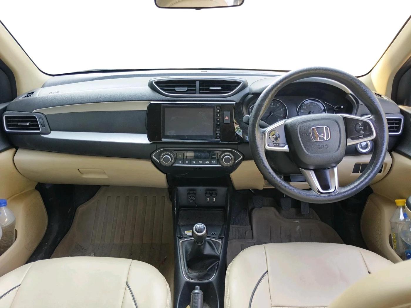 2024 Honda Amaze 1.2L I-VTEC VX, Petrol, Manual, 22,083 km, interior