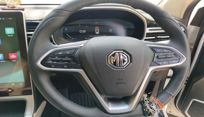 2025 MG HECTOR SHARP PRO 1.5 PETROL TURBO CVT PETROL, Petrol, Automatic, 10,826 km, interior