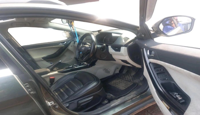 2022 Tata NEXON XZ PLUS (HS) PETROL, Petrol, Manual, 47,809 km, interior