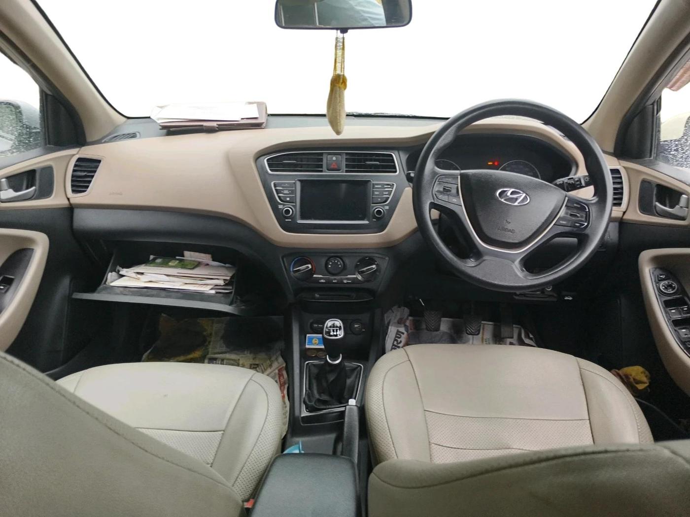 2019 Hyundai Elite i20 SPORTZ PLUS 1.4 CRDI, Diesel, Manual, 1,15,218 km, interior