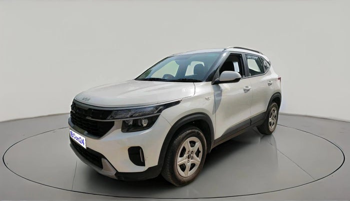 2024 KIA SELTOS  HTE 1.5 PETROL MT, Petrol, Manual, 5,704 km, exterior