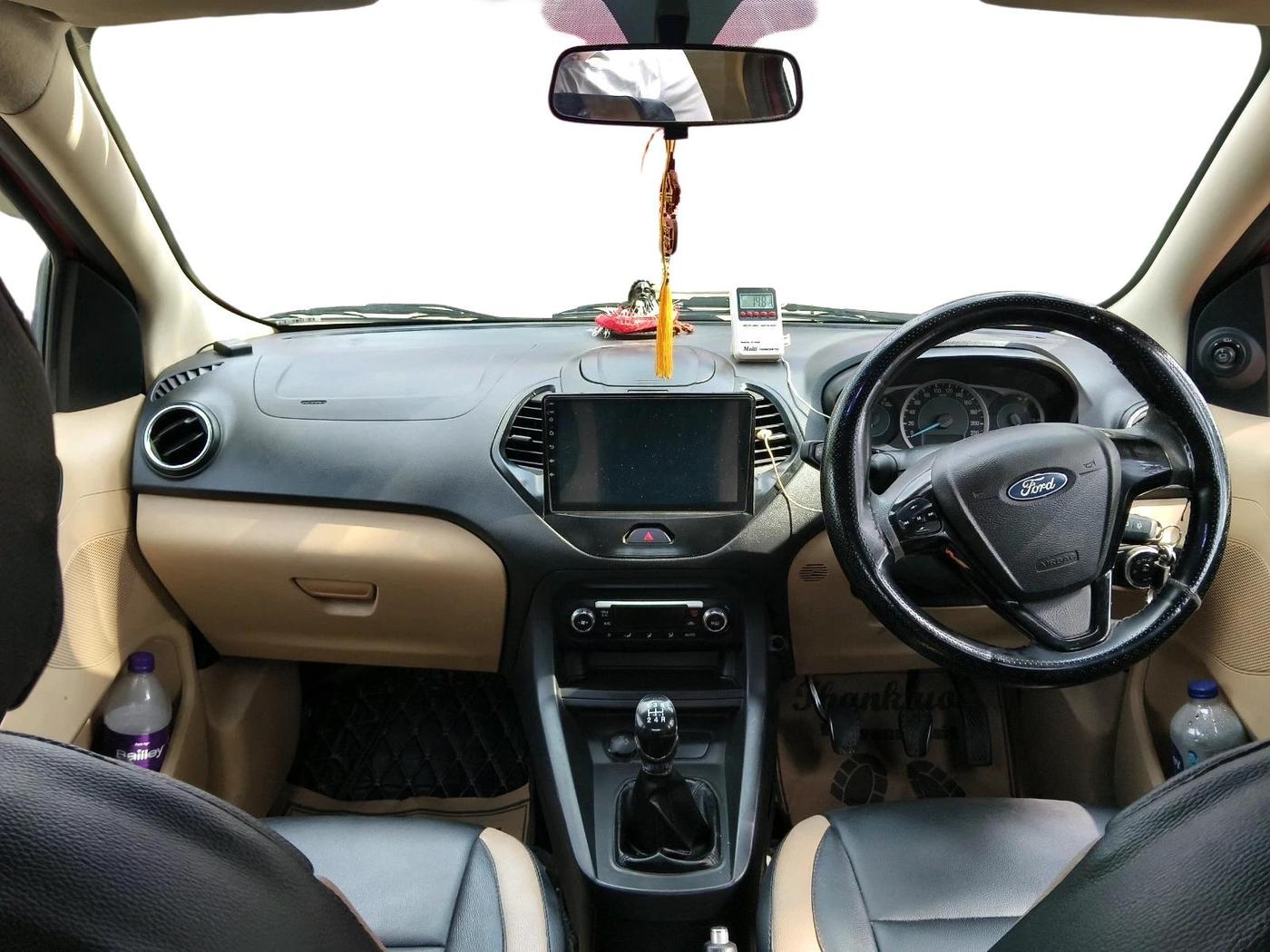 2017 Ford Figo Aspire TITANIUM 1.2 PETROL, CNG, Manual, 66,963 km, interior