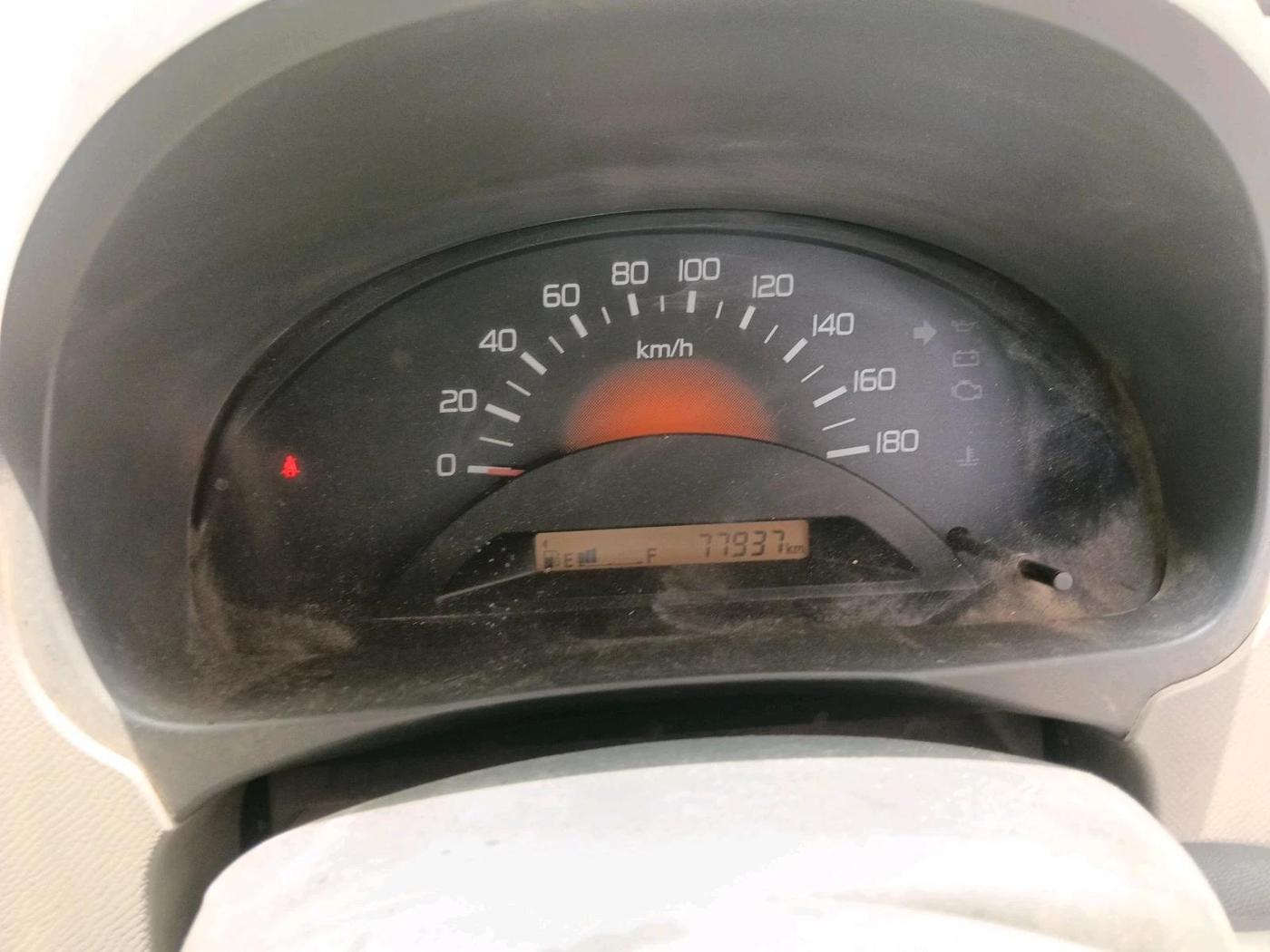 2011 Maruti Wagon R 1.0 LXI, Petrol, Manual, 77,937 km, interior