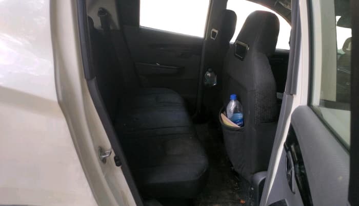 2018 Mahindra KUV 100 NXT K4+ P 6 STR, Petrol, Manual, 36,166 km, interior