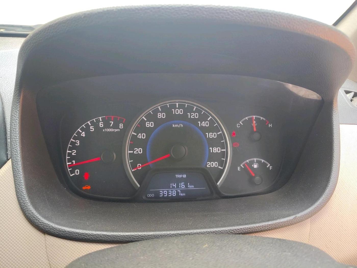 2018 Hyundai Grand i10 MAGNA 1.2 KAPPA VTVT, Petrol, Manual, 39,387 km, interior