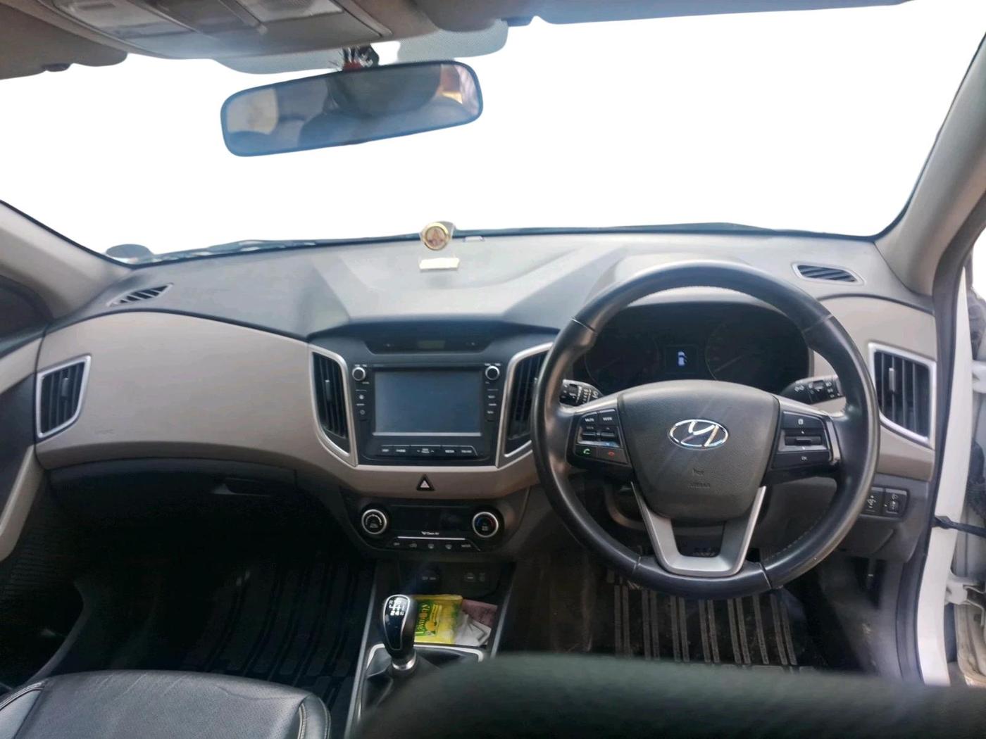 2016 Hyundai Creta SX (O) 1.6 DIESEL, Diesel, Manual, 69,949 km, interior