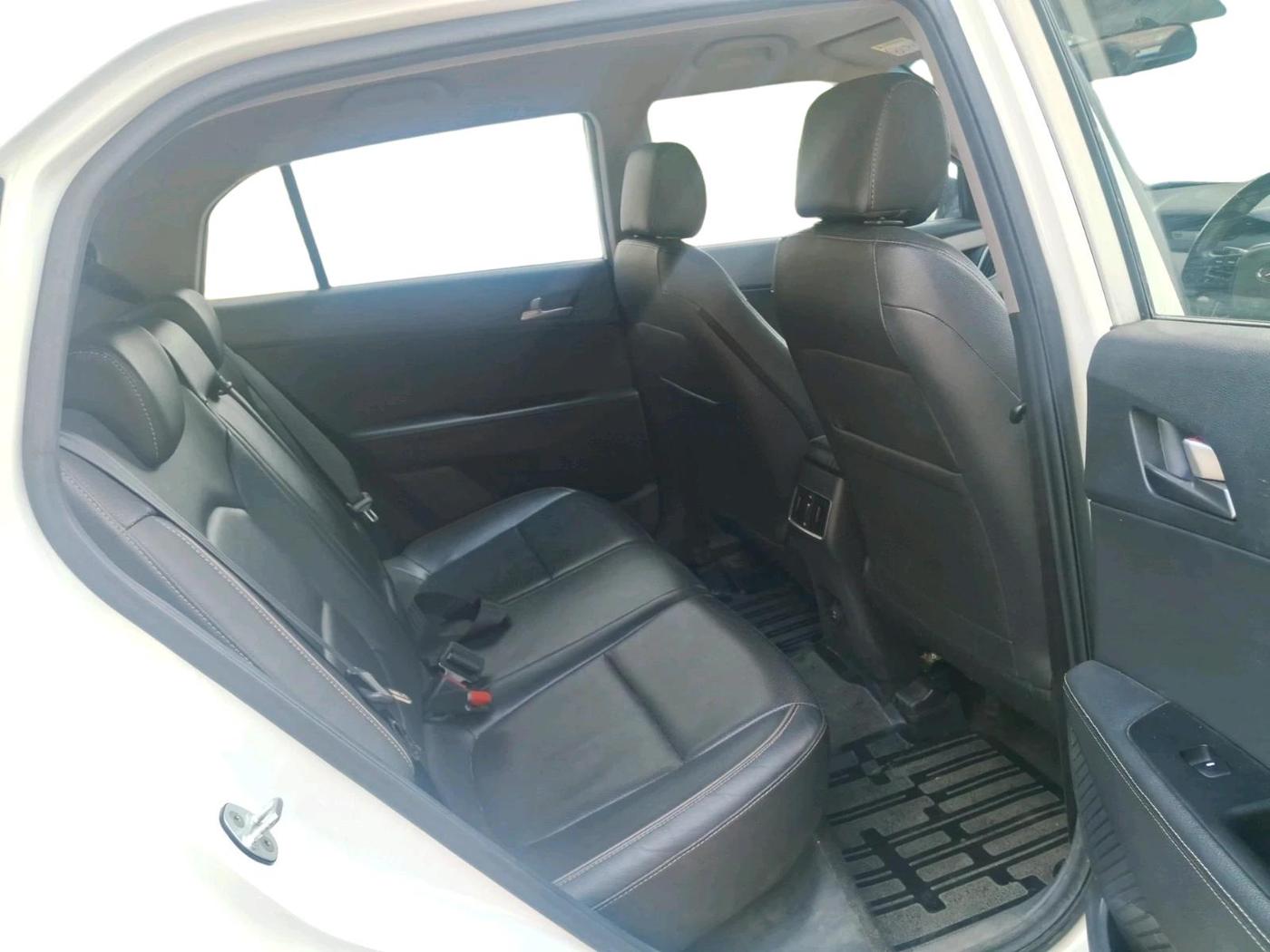 2016 Hyundai Creta SX (O) 1.6 DIESEL, Diesel, Manual, 69,949 km, interior