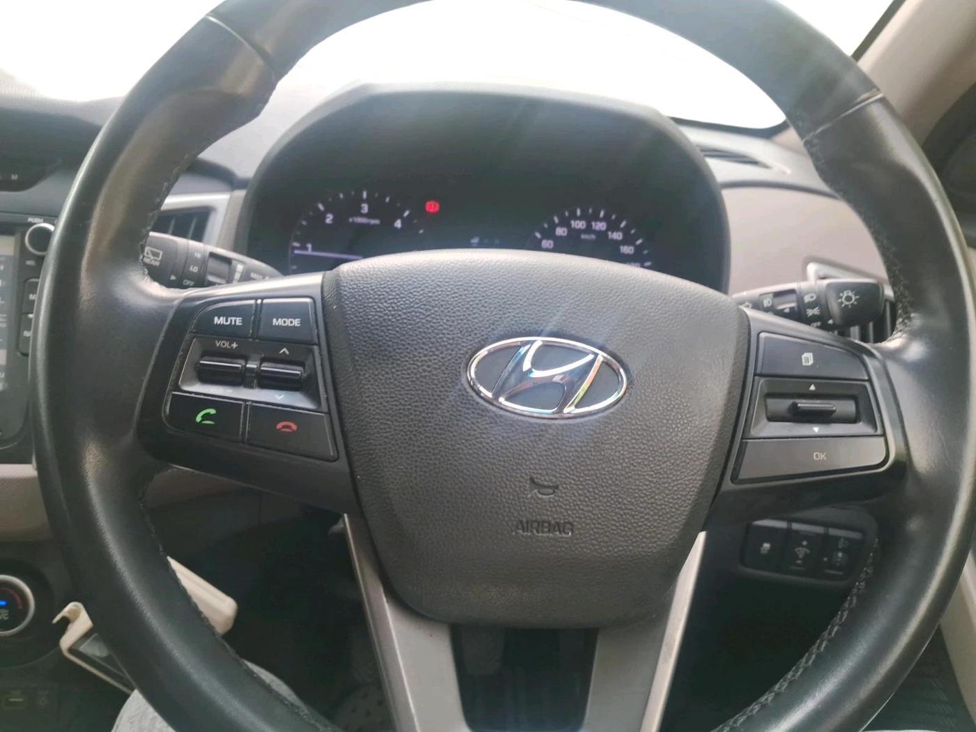 2016 Hyundai Creta SX (O) 1.6 DIESEL, Diesel, Manual, 69,949 km, interior