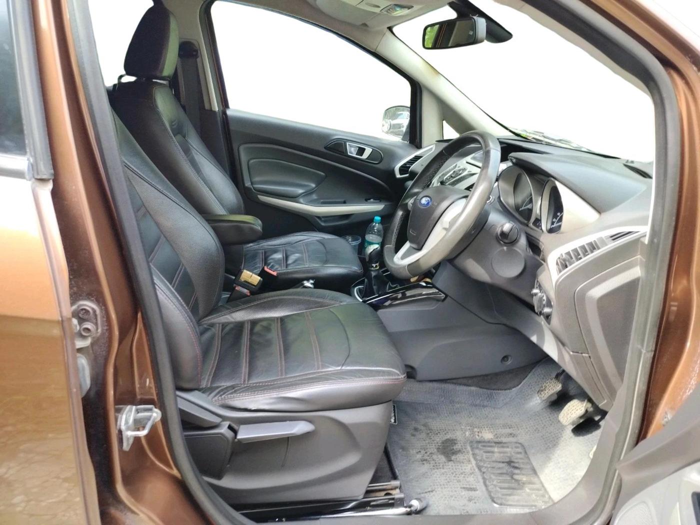 2016 Ford Ecosport TITANIUM+ 1.5L DIESEL, Diesel, Manual, 1,04,975 km, interior