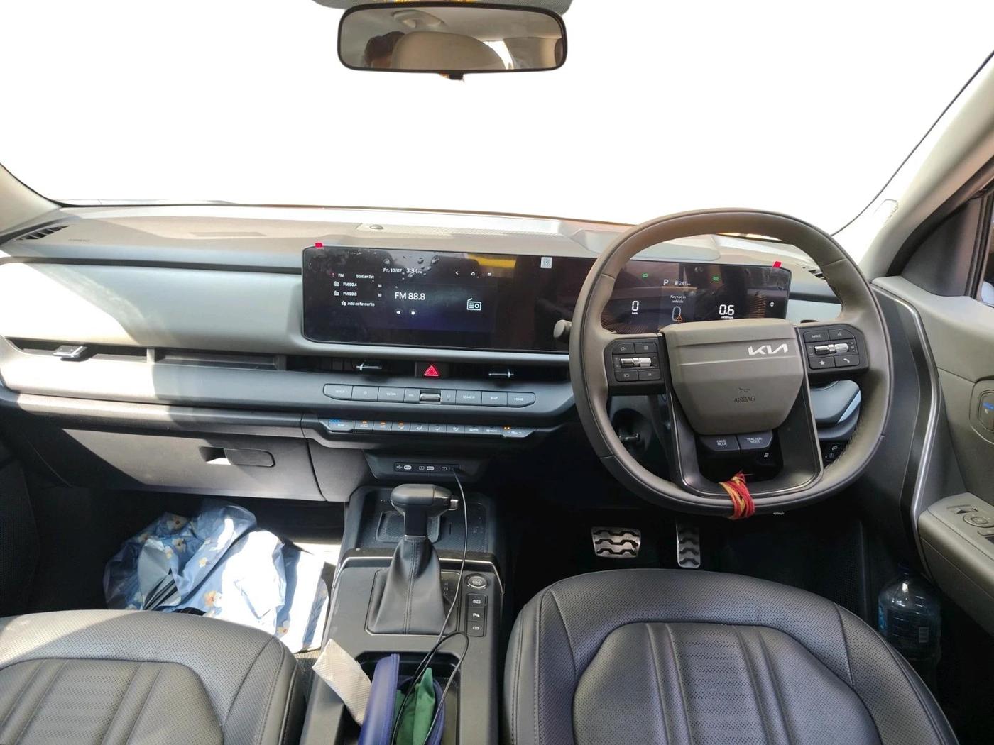 2026 KIA SELTOS HTK (O) 1.5L Petrol IVT, Petrol, Automatic, 5,311 km, interior