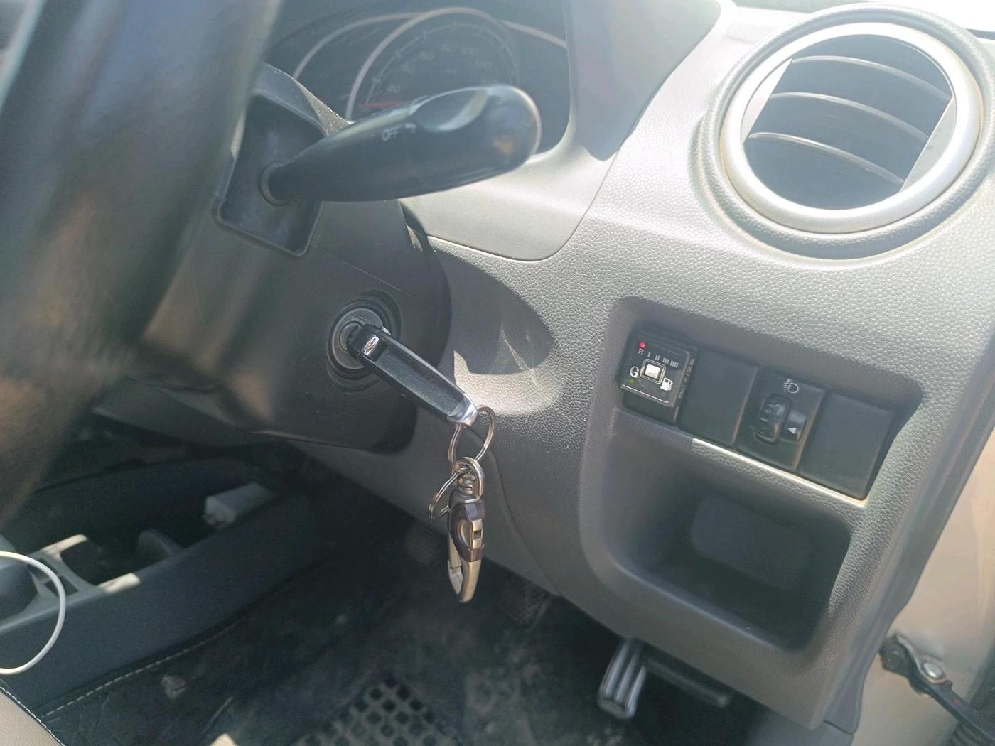 2013 Maruti Alto 800 LXI, CNG, Manual, 79,627 km, interior