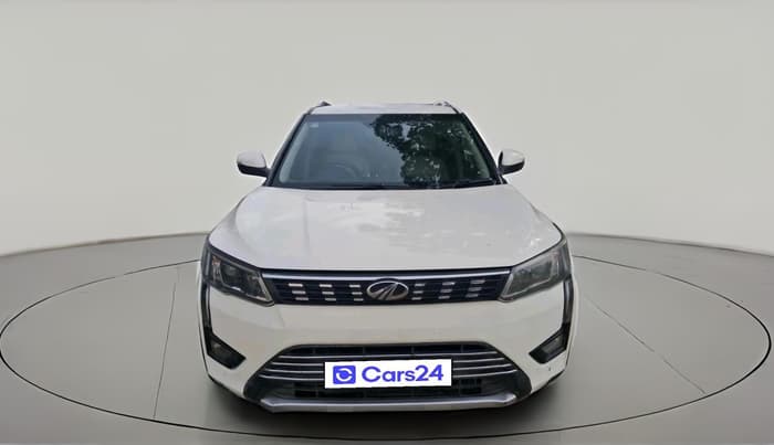 2019 Mahindra XUV300 W8 (O) 1.2 PETROL, Petrol, Manual, 83,828 km, exterior