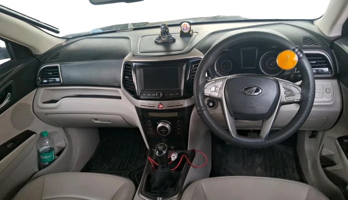 2019 Mahindra XUV300 W8 (O) 1.2 PETROL, Petrol, Manual, 83,828 km, interior