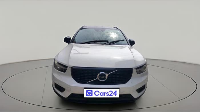 2020 Volvo XC 40 T4 R Design, Petrol, Automatic, 1,44,476 km, exterior