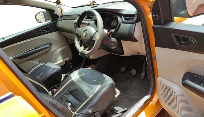 2023 Renault TRIBER RXL MT, Petrol, Manual, 96,615 km, interior