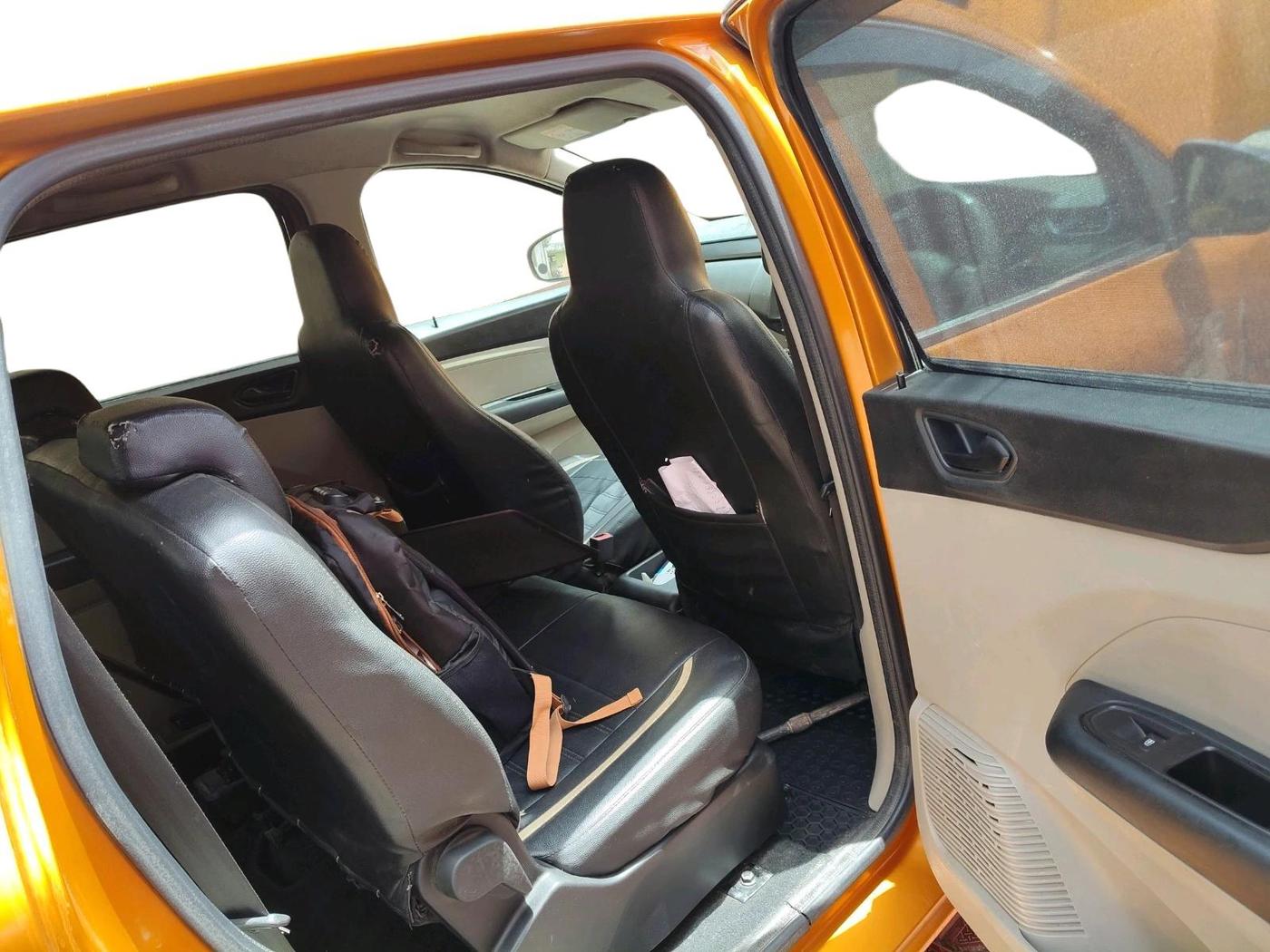 2023 Renault TRIBER RXL MT, Petrol, Manual, 96,615 km, interior