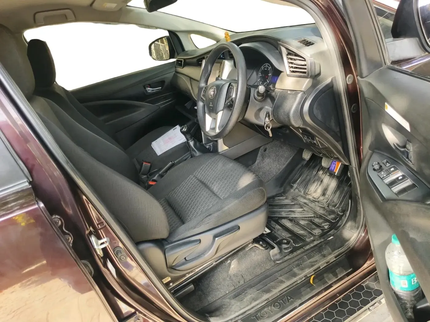 2021 Toyota Innova Crysta 2.4 GX 7 STR, Diesel, Manual, 86,534 km, interior