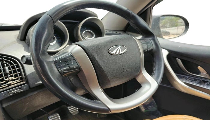 2019 Mahindra XUV500 W11, Diesel, Manual, 66,182 km, interior
