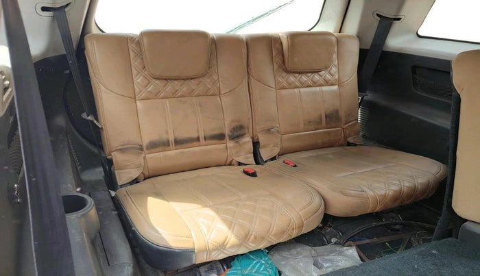 2019 Mahindra XUV500 W11, Diesel, Manual, 66,182 km, interior