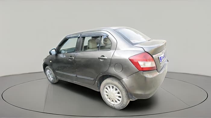 2015 Maruti Swift Dzire LXI, CNG, Manual, 2,70,723 km, exterior